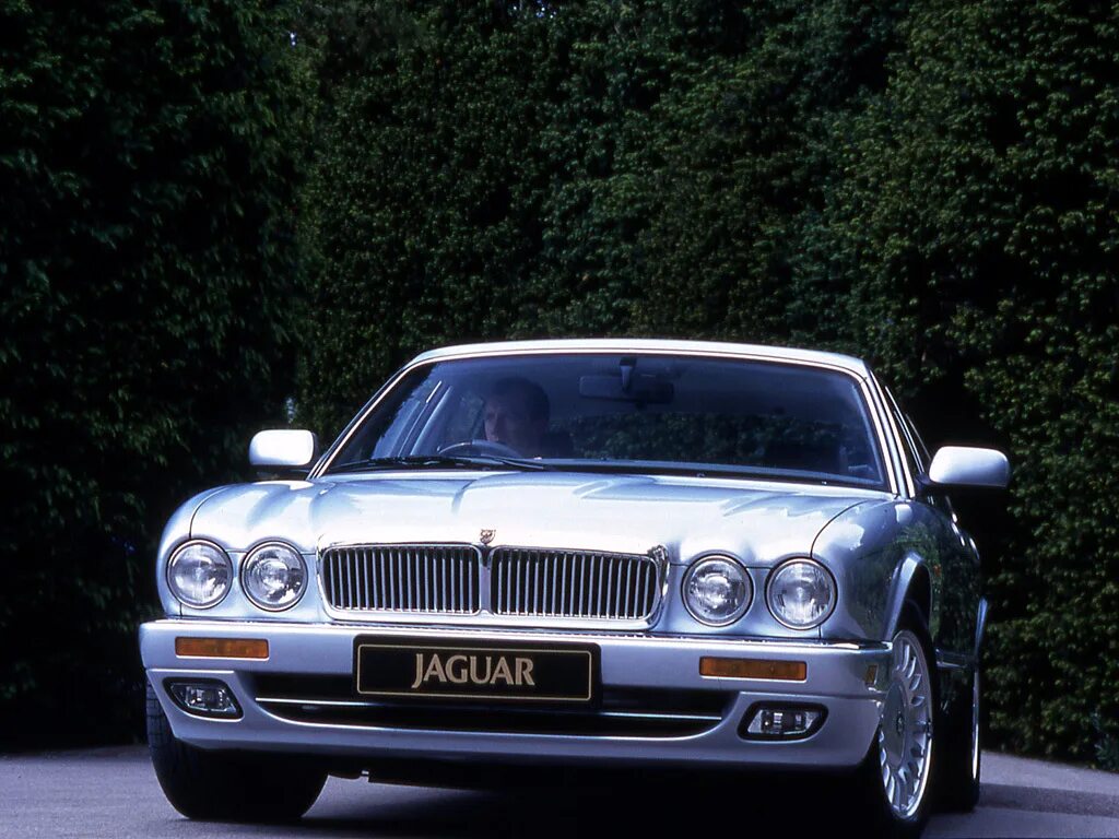X 300 0. Jaguar XJ 1994. Jaguar XJ x300. Jaguar xj12 1994. Jaguar xj6 1997.