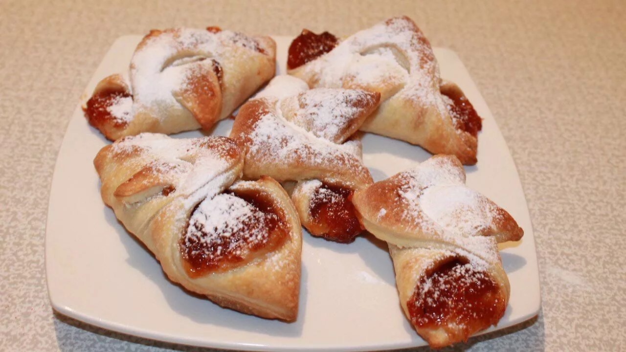 творожное тесто. выпечка. слойка из творожного теста. творожное печенье с яб. слойка из творожного теста.