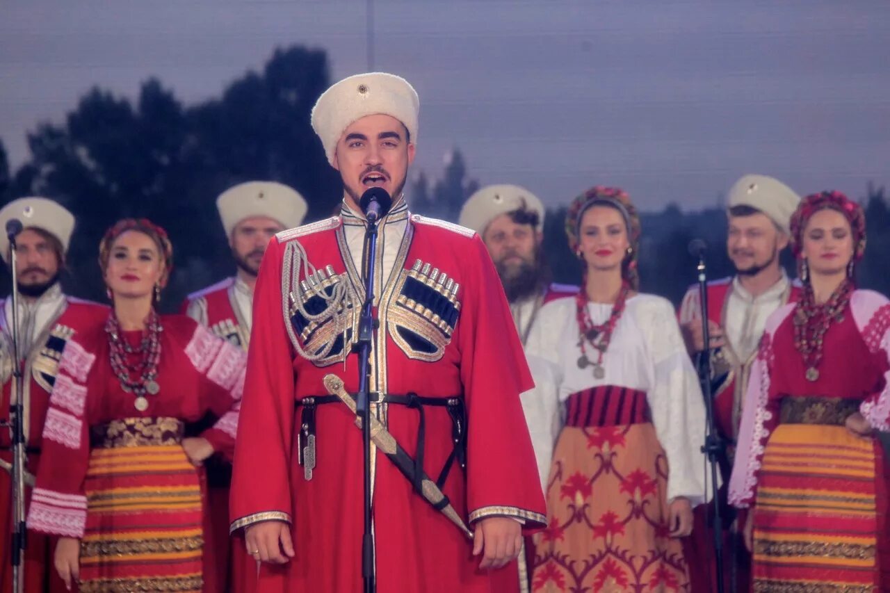 аркадий демидов кубанский казачий хор. алла кудрявцева кубанский казачий хор. захарченко кубанский казачий хор солисты. кудрявцева алла юрьевна кубанский казачий хор. колбенев михаил валерьевич кубанский казачий хор.