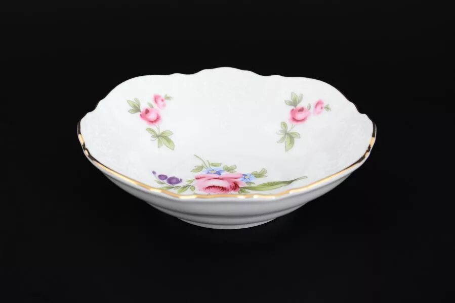 Фарфор бернадотт. Набор салатников 19см. Набор тарелок bernadotte. Фарфор бернадотт. Тарелка бернадотт мейсенский букет.