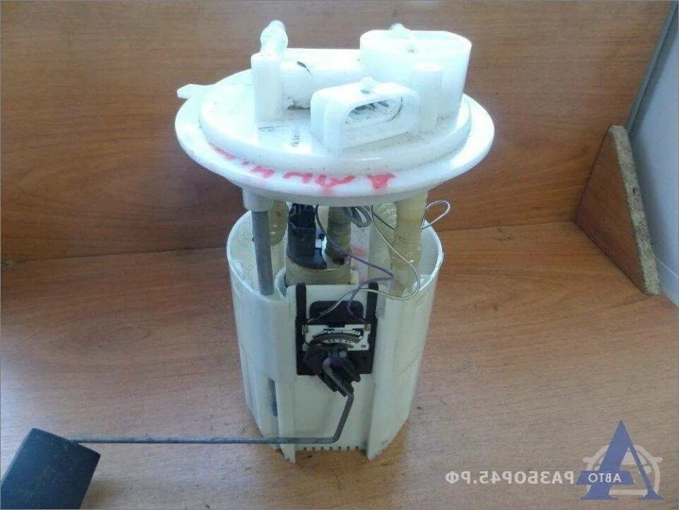 Шевроле нива как разобрать топливный насос Removal and installation of the Chevrolet Niva fuel pump module