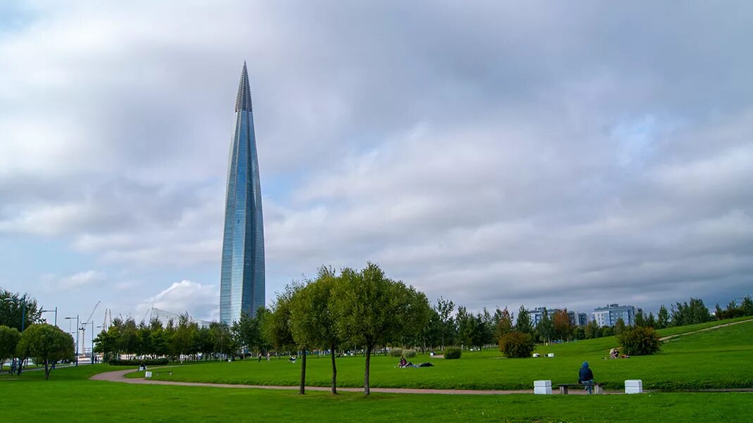Парк 300 спб. Парк 300-летия санкт-петербурга. приморский район парк 300 летия. 300 летний парк санкт-петербург. 300 лет победы парк спб.