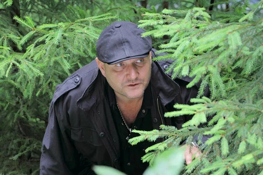 Быковский дмитрий актер. Самуэль джексон лысый. Дмитрий быковский-ромашов. Актер сыгравший джексона. Самуэль джексон.