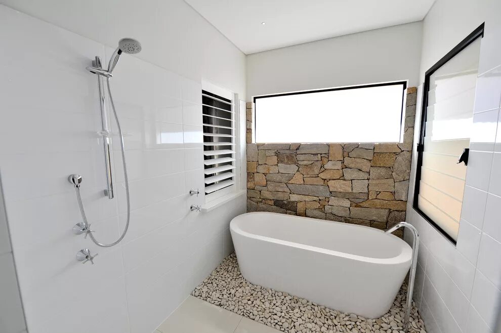 Pin by Amrei on Bad klein Home, Bathtub, Bathroom