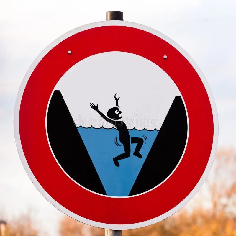 Какой знак можно встретить на берегу водоема. Запрещающие знаки на воде. Знаки у водоемов. Запрещающие знаки у водоемов. Предупредительные знаки на воде.