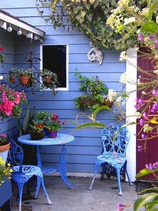 9 Awesome Spring Design Ideas for Your Front Porch Porch landscaping, Garden des