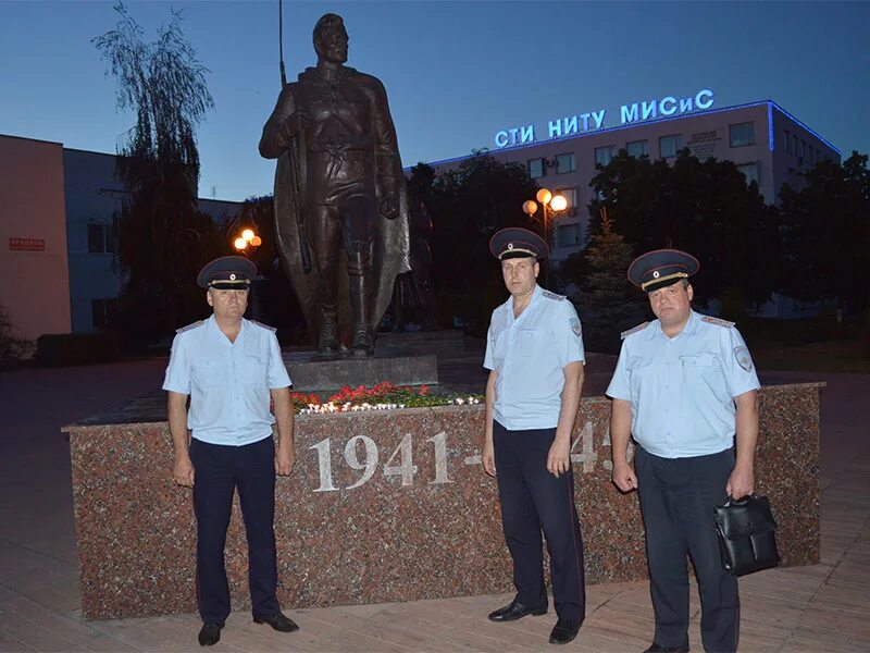 Полиция старый оскол ватутина 9. Сотрудники ппс старый оскол. Ппс полиция в старом осколе. Начальник умвд старый оскол. Сотрудники мвд старый оскол.