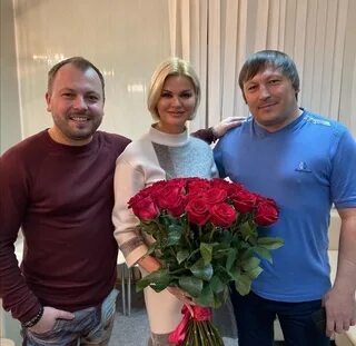 Как зовут мужа ирины