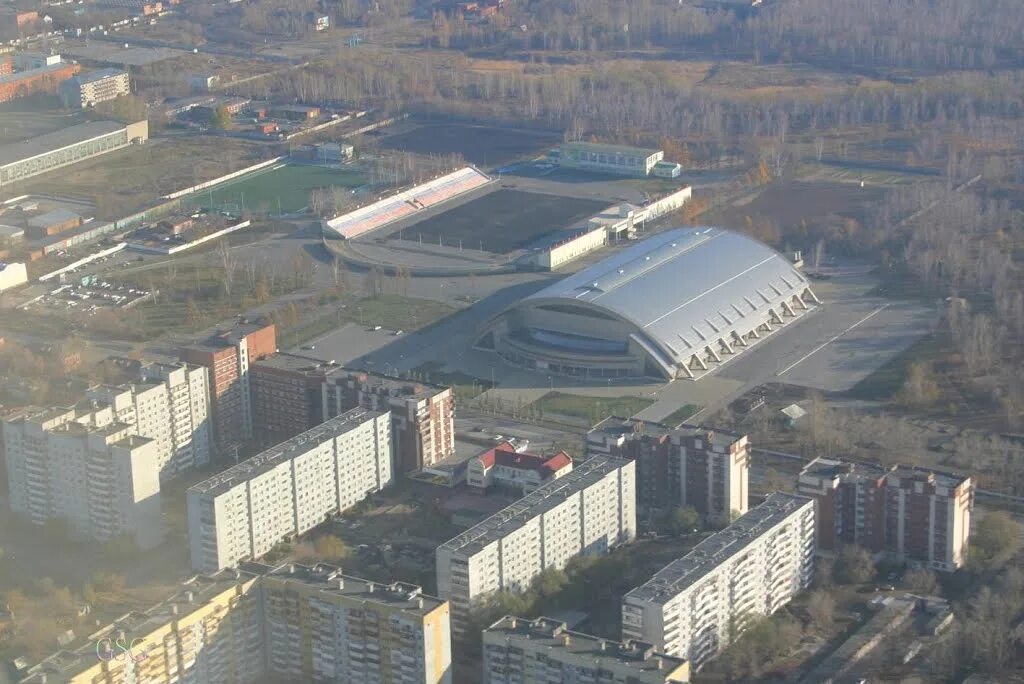 Черемушки часть. Красная звезда Омск. Стадион Омск. Стадион красная звезда. Спорткомплекса красная звезда Omsk.