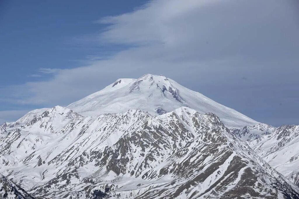Эльбрус альп. Гора Эльбрус. Вулкан Эльбрус. Карабаши Эльбрус. Эльбрус вершина.