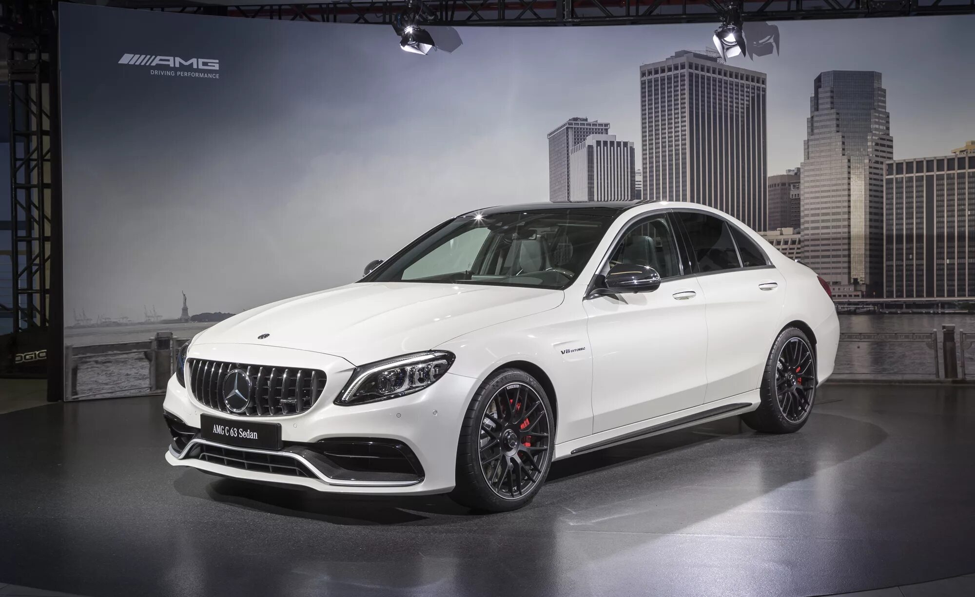 Мерседес 2020 63. Mercedes benz c63 2021. Mercedes e 63s amg 2023. Мерседес 2020 63. Мерседес e63s 2020.