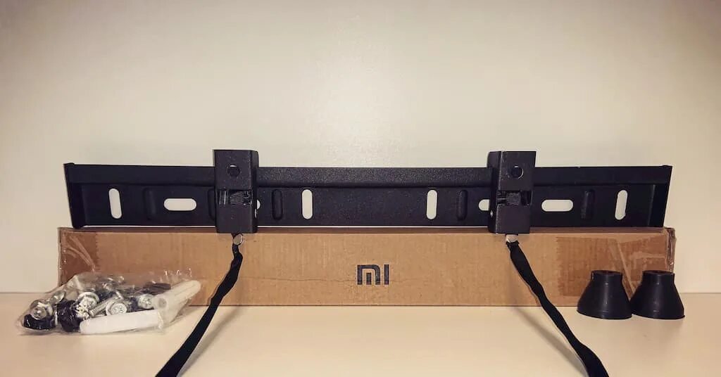 1 32 55. Кронштейн Xiaomi mi TV 43. Кронштейн Xiaomi NDZ-21-AA. Кронштейн Xiaomi mi TV 4s 55, 55. Xiaomi mi TV 4s 43 кронштейн.