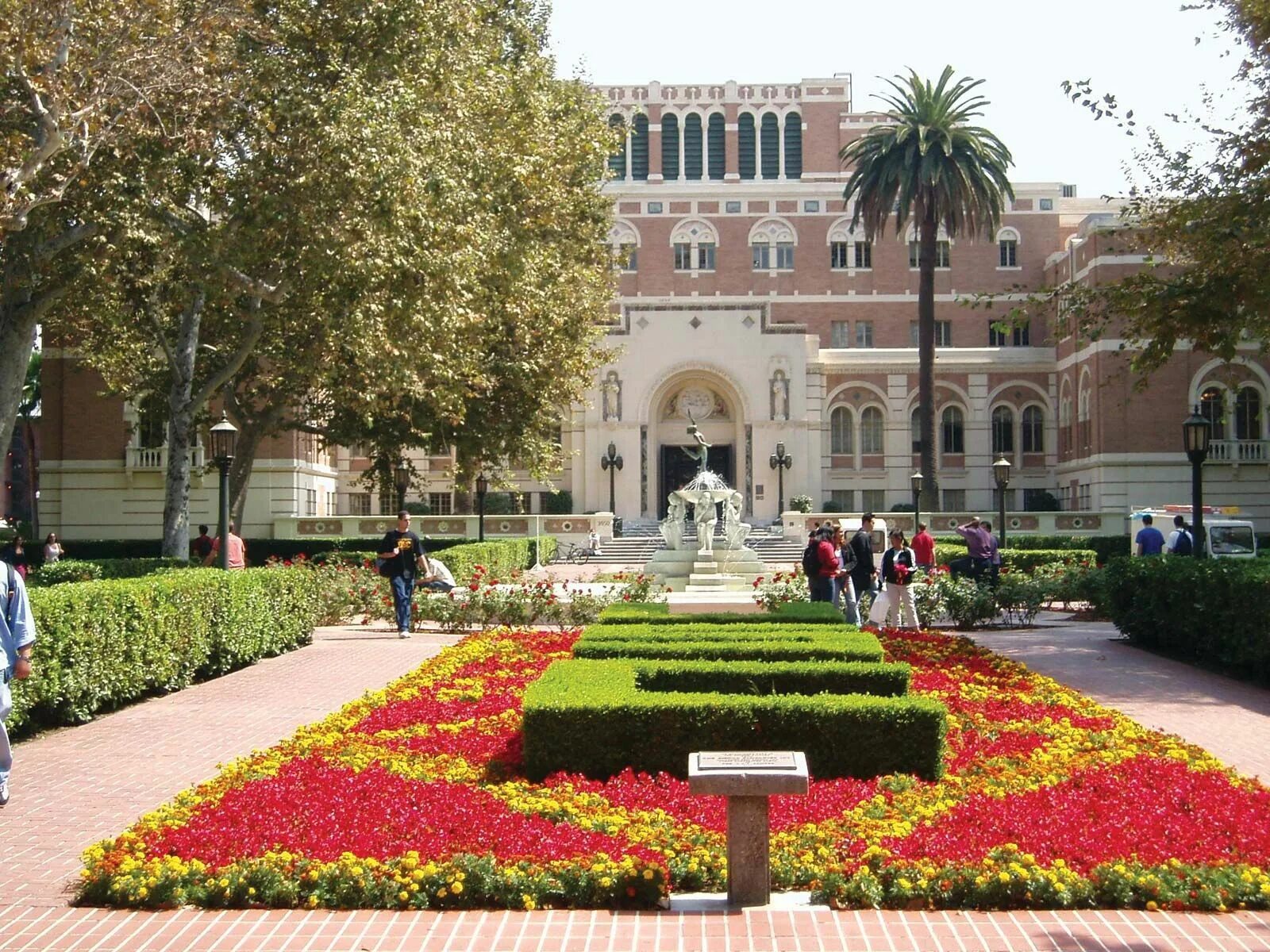 Университет of Southern California. Калифорнийский университет, Лос-Анджелес, Калифорния. Университет Южной Калифорнии США. Калифорнийский университет в Лос-Анджелесе кампус.
