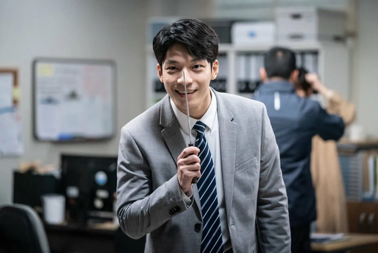 Роун завтра дорама. Где юн. Lee minhyuk в наследники. Где юн. Ви ха джун wi ha joon.