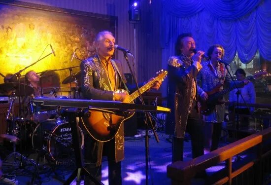 ялла фарух закиров. песни группы ялла. ялла виа ансамбль. группа ялла 2020. группа ялла.