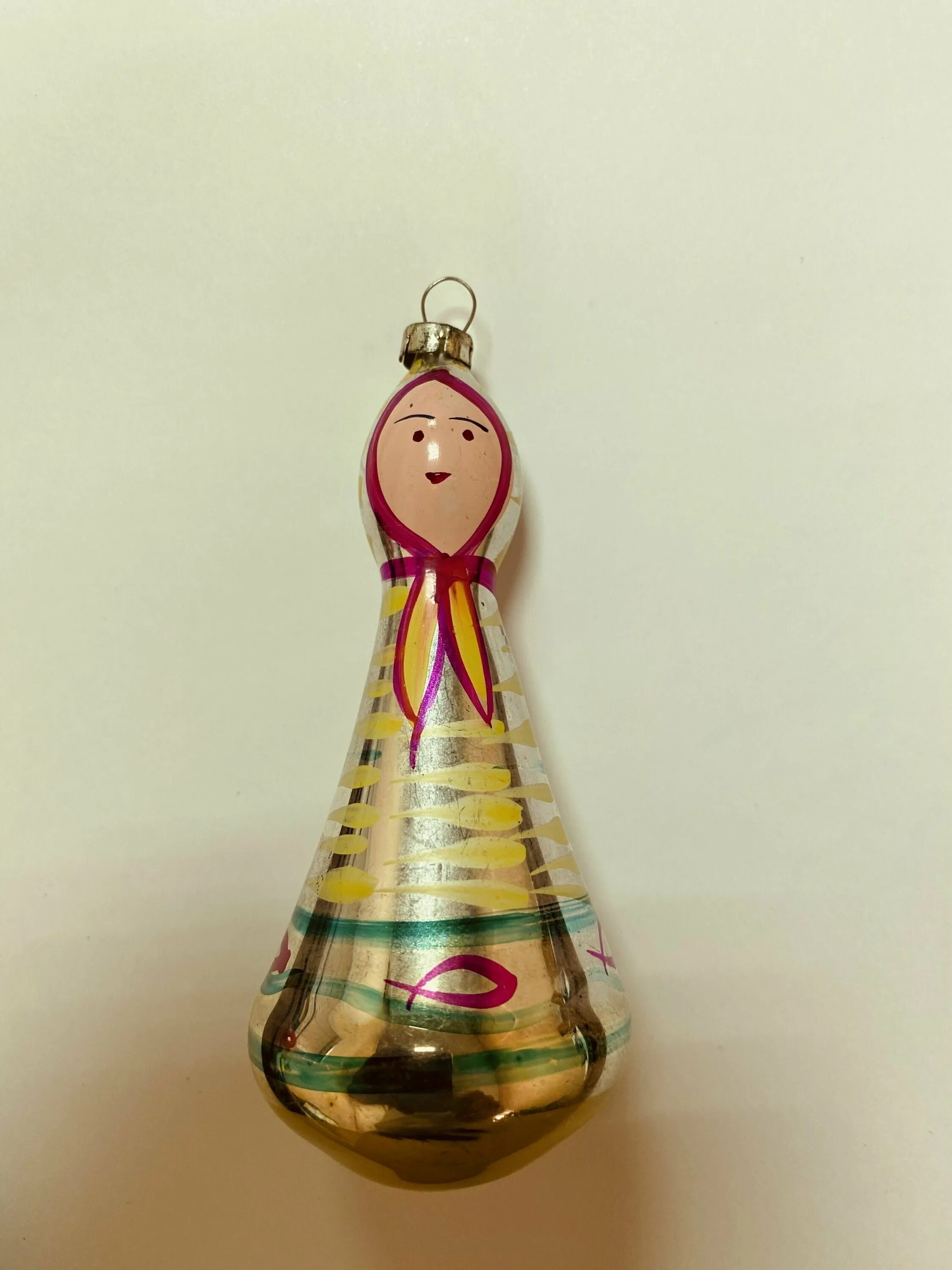 игрушки глинка. елочные игрушки глинка и каустик. елочные шары глинка. елочные игрушки глинка и каустик. матрешка глинка елочная игрушка.