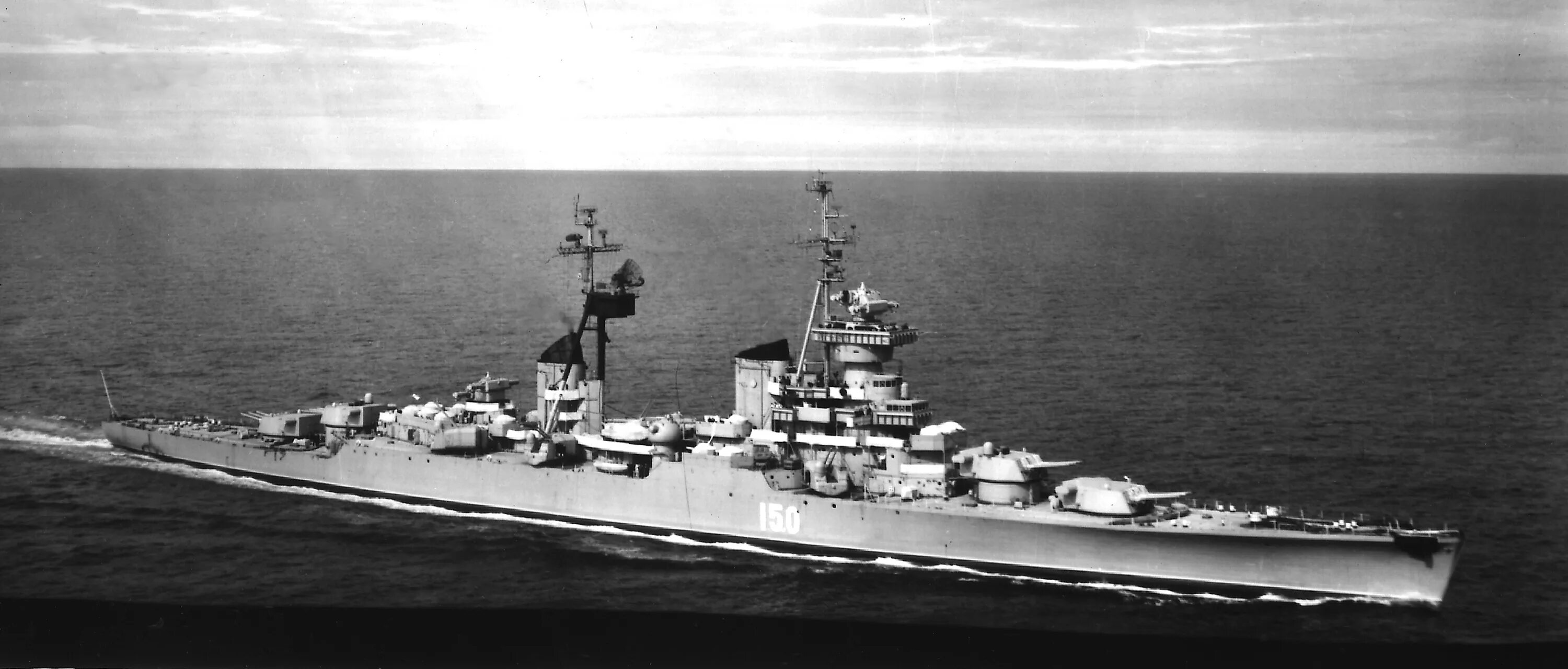 Missile guard cruiser "Varyag" accompanied by missile boats. 16th November 1968.