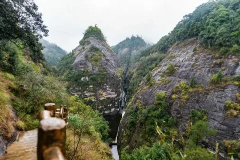 Around the world chinese trip