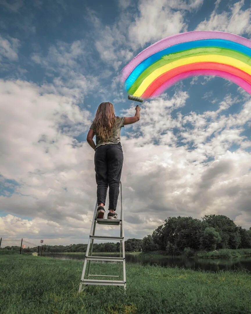 Девушка Радуга. Креативные идеи для фотосессии. Позитивные картинки на аву. Необычная Радуга.