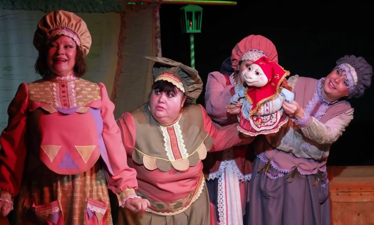 Калужский театр кукол. Кукольный театр калуга. Театр кукол калуга. Калуга кирова 48 театр кукол. Театр кукол калуга.