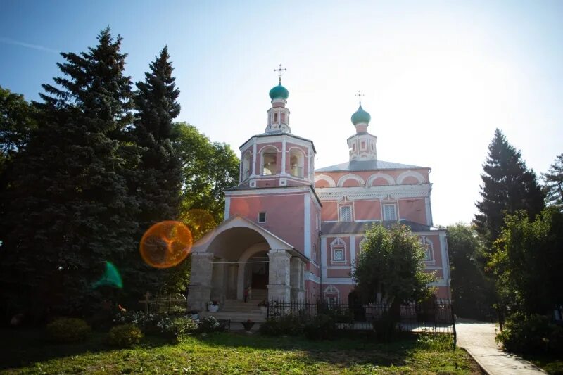 Файл:Никольская церковь Венёва монастыря..JPG - Путеводитель Викигид Wikivoyage