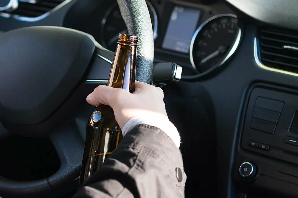 В нетрезвом состоянии повторно. Управление автомобилем. управление транспортным средством в состоянии опьянения. управление тс в состоянии опьянения.