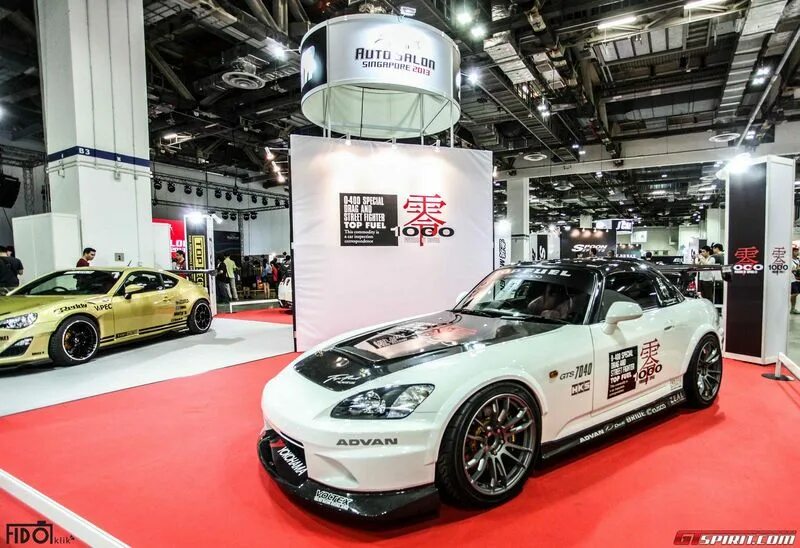 Японские спортивные машины. Sg motors. Sg motors. Японские тачки. Выставка автомобилей в токио.