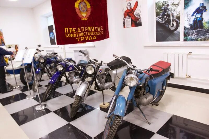 мотоцикл а1. Moto техника. Benelli супер спорт мотоцикл. Moto техника. Cr + s = crs.