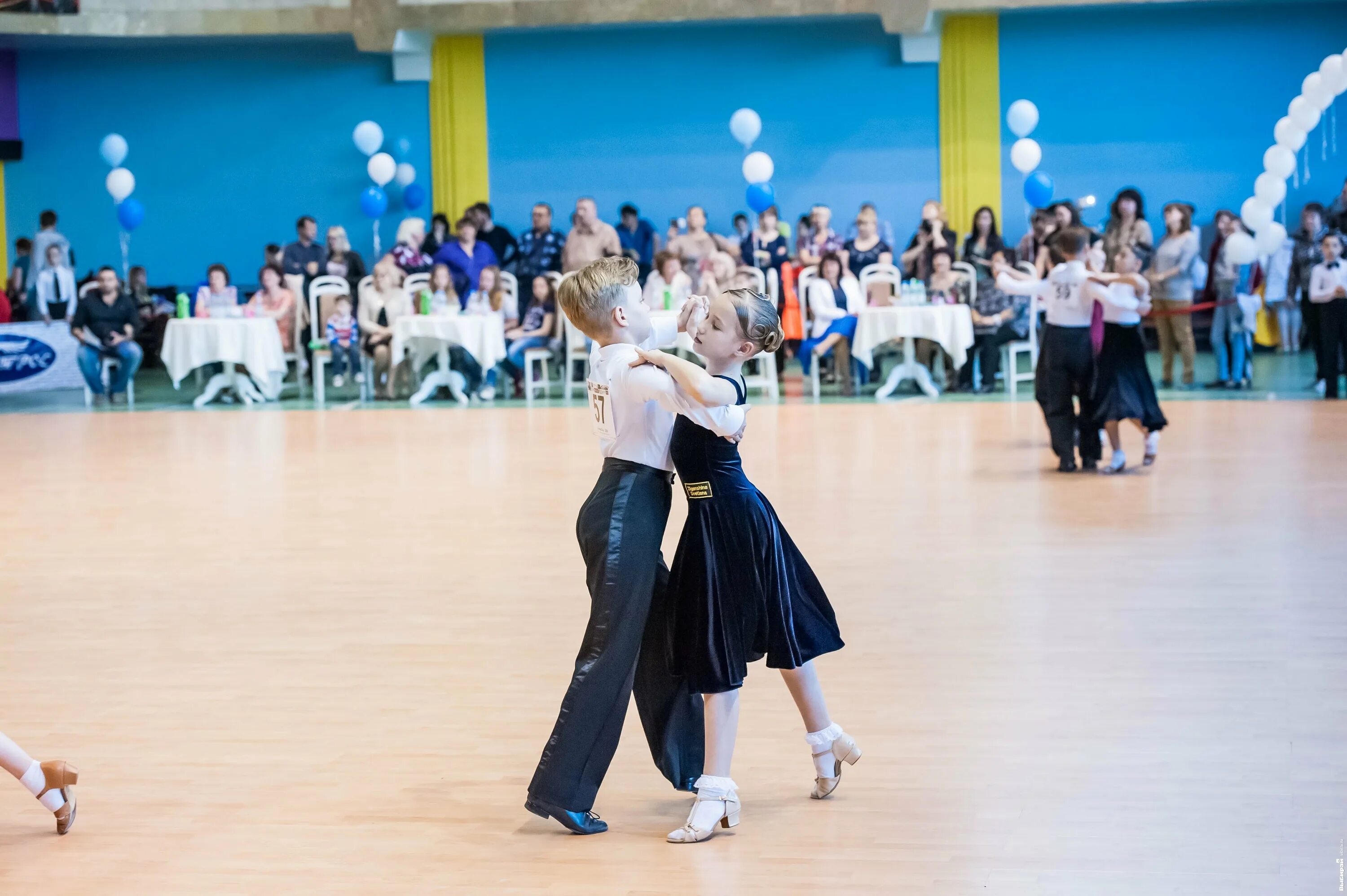 П. Соревнования по бальным танцам. Roc бальные танцы. Спортивные бальные тана. Танцевальные соревнования.