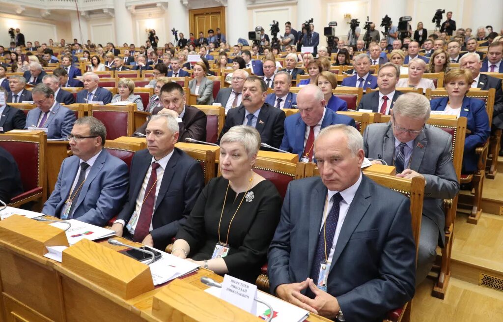 Сайт гродненского облисполкома. Глава Гродненского облисполкома.