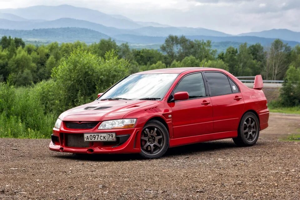 Mitsubishi Lancer Evolution 7. 2001 Mitsubishi Lancer Evolution VII. Митсубиси Лансер 97. Mitsubishi Lancer 97 года.