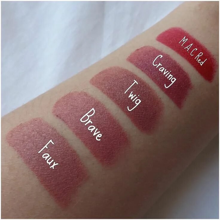 Помада mac its mac thanks. Mac lipstick свотчи. mac twig помада свотчи. mac помада свотчи.