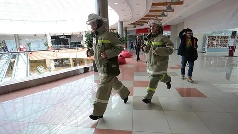 Здание с массовым пребыванием людей