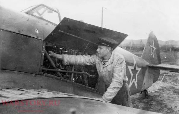 Самолет 1943 года