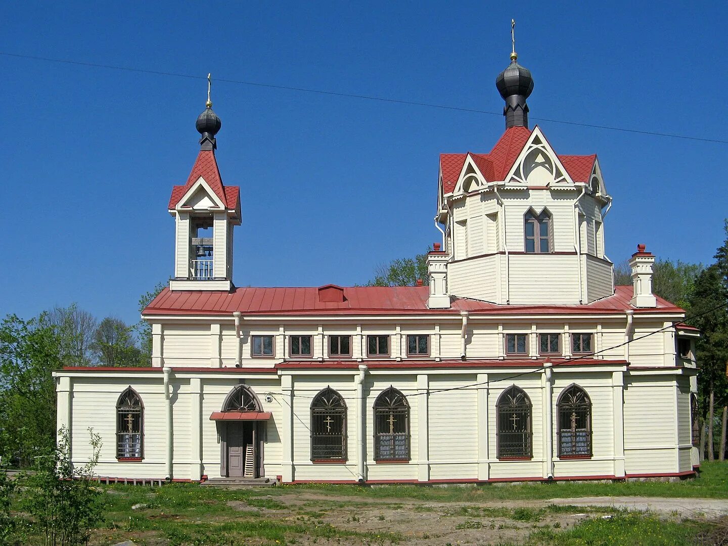 Храм тримифунтского в санкт петербурге. Ораниенбаум храм спиридона тримифунтского. храм святителя спиридона тримифунтского в ломоносове. храм святого спиридона в ломоносове. храм св.спиридона тримифунтского в ломоносове.