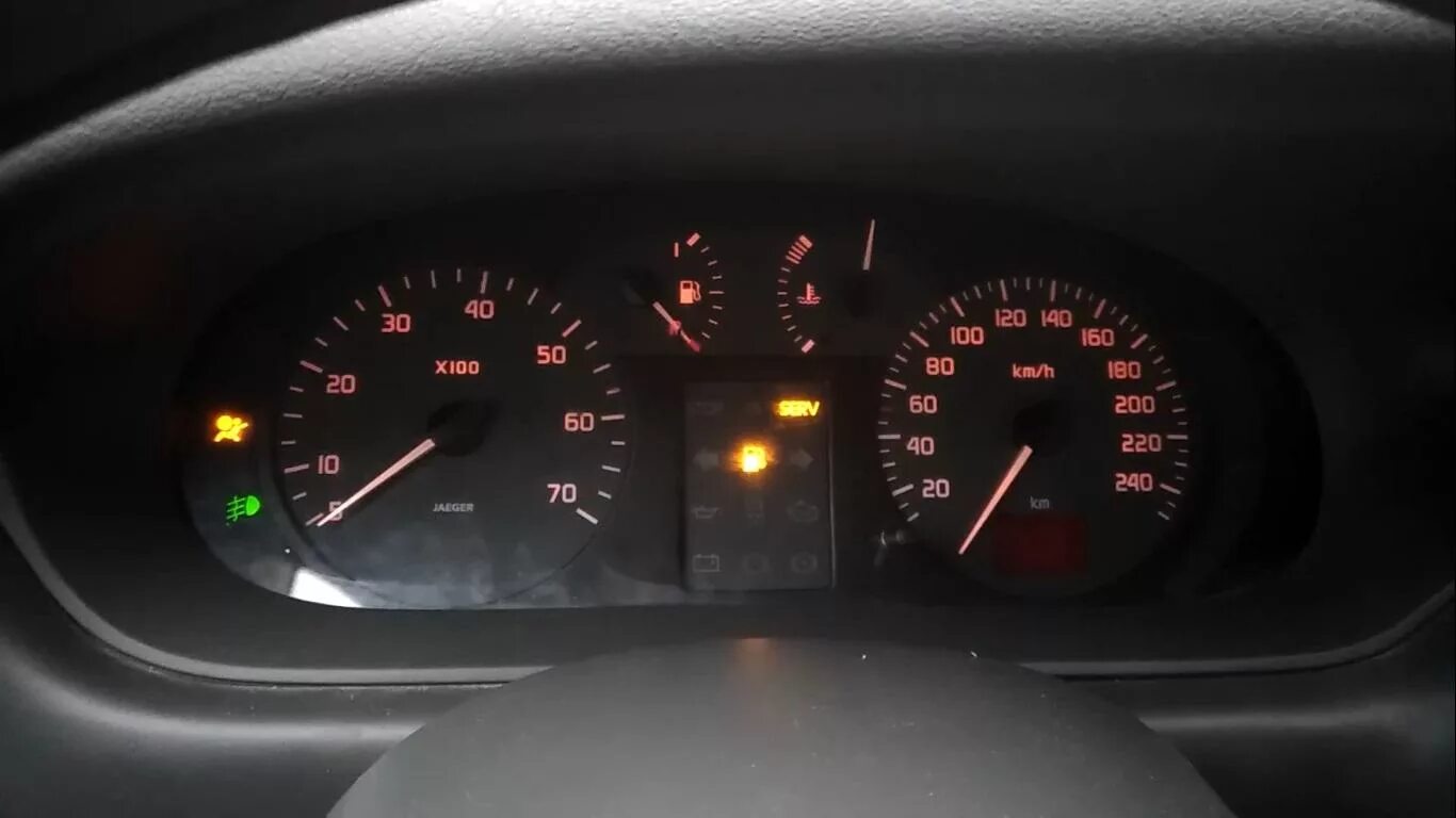 Панель рено сценик 1. Панель приборов рено меган сценик 1. приборные чеки рено сценик 1. приборная панель рено лагуна 2. щиток приборов рено сценик 1.