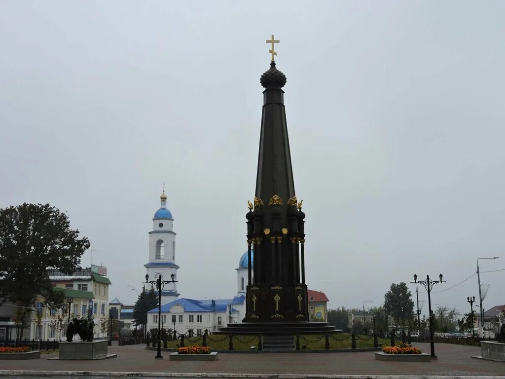 Александровский сад малоярославец. Сенная площадь малоярославец. Территория малоярославец. Главная улица города малоярославец. Территория малоярославец.