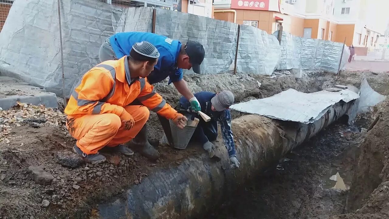 Водоканал астрахань холодная вода. МУП Астрводоканал. Водоканал Астрахань. Астрводоканал фото.