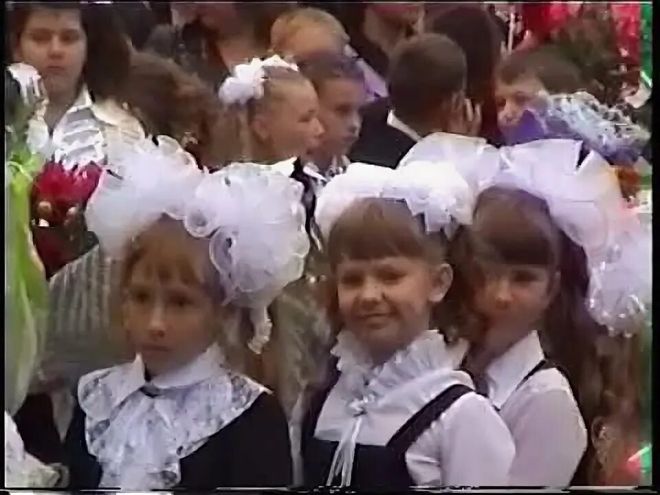 Школа 2044 москва средняя школа. Середкинская школа псковского района. 1 школа махачкалы , 1 сентября 2009г. Школа 1 скопин. Директор 26 школы липецк.