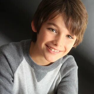 поделился со своими читателями в твиттере. новостью о том, что приглашен на...