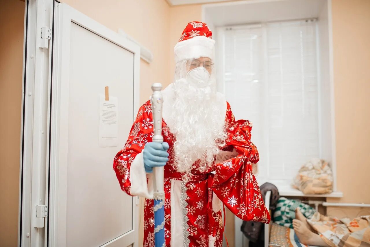Ленинград дед мороз. Дед Мороз. Дед Мороз фото. Дед Мороз красный. Рука Деда Мороза.