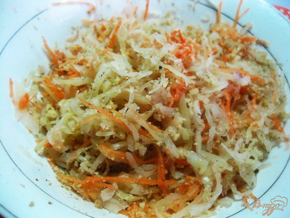 Квашеная капуста с курицей и картошкой