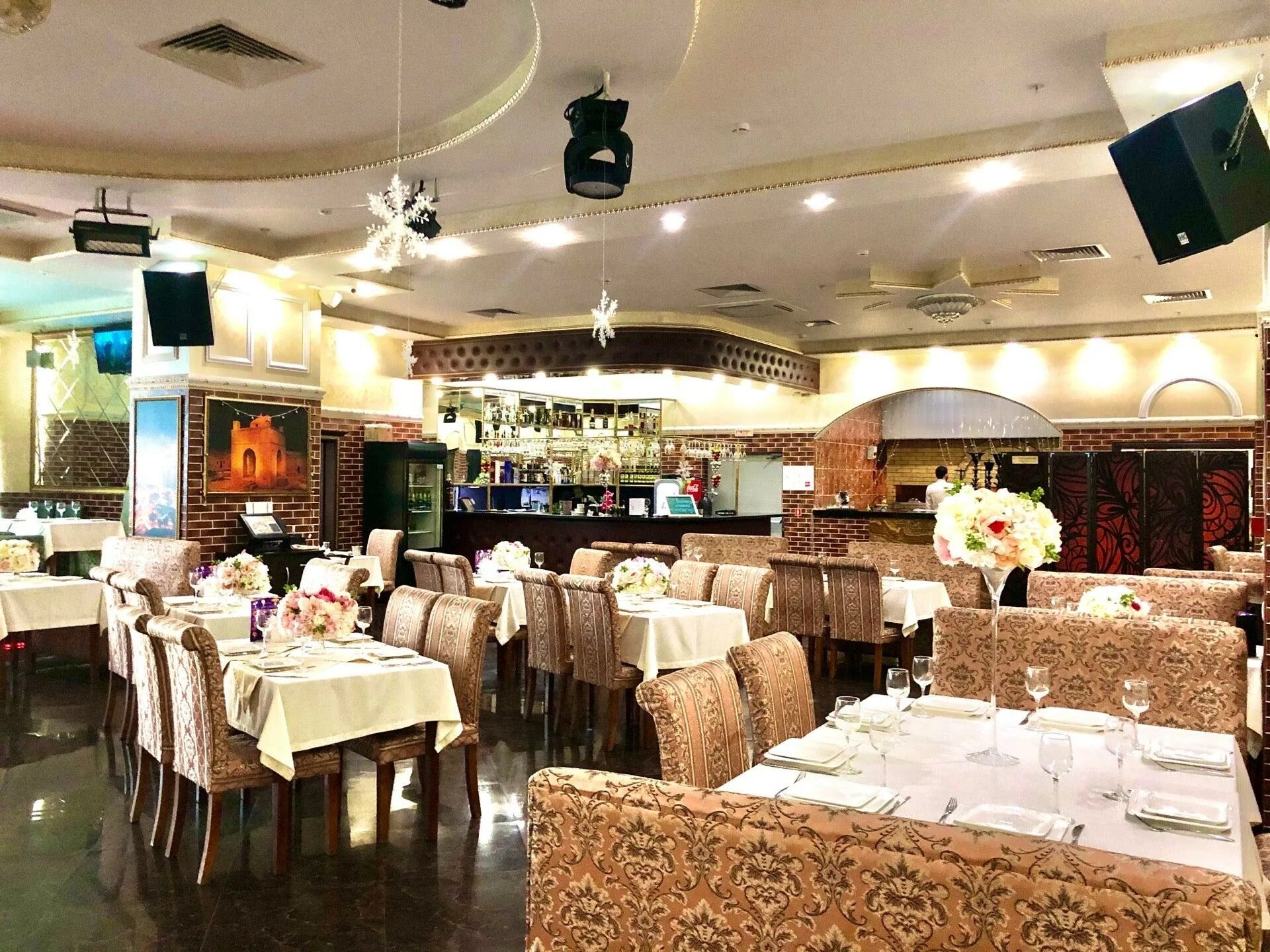 Ресторан фламинго москва. Караоке фламинго реутов. Клуб black москва. Ресторан фламинго в ванадзоре. Караоке фламинго.