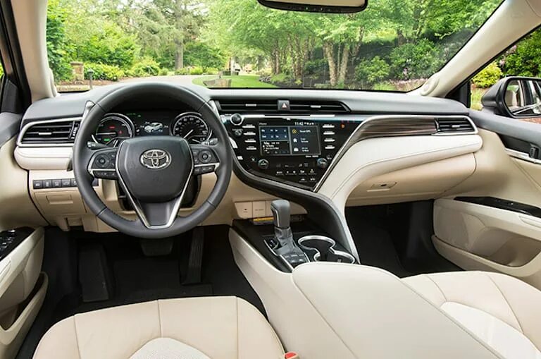 Сломал дефлектор(вентиляционный) центральный - Toyota Camry (XV70), 2,5 л, 2019 