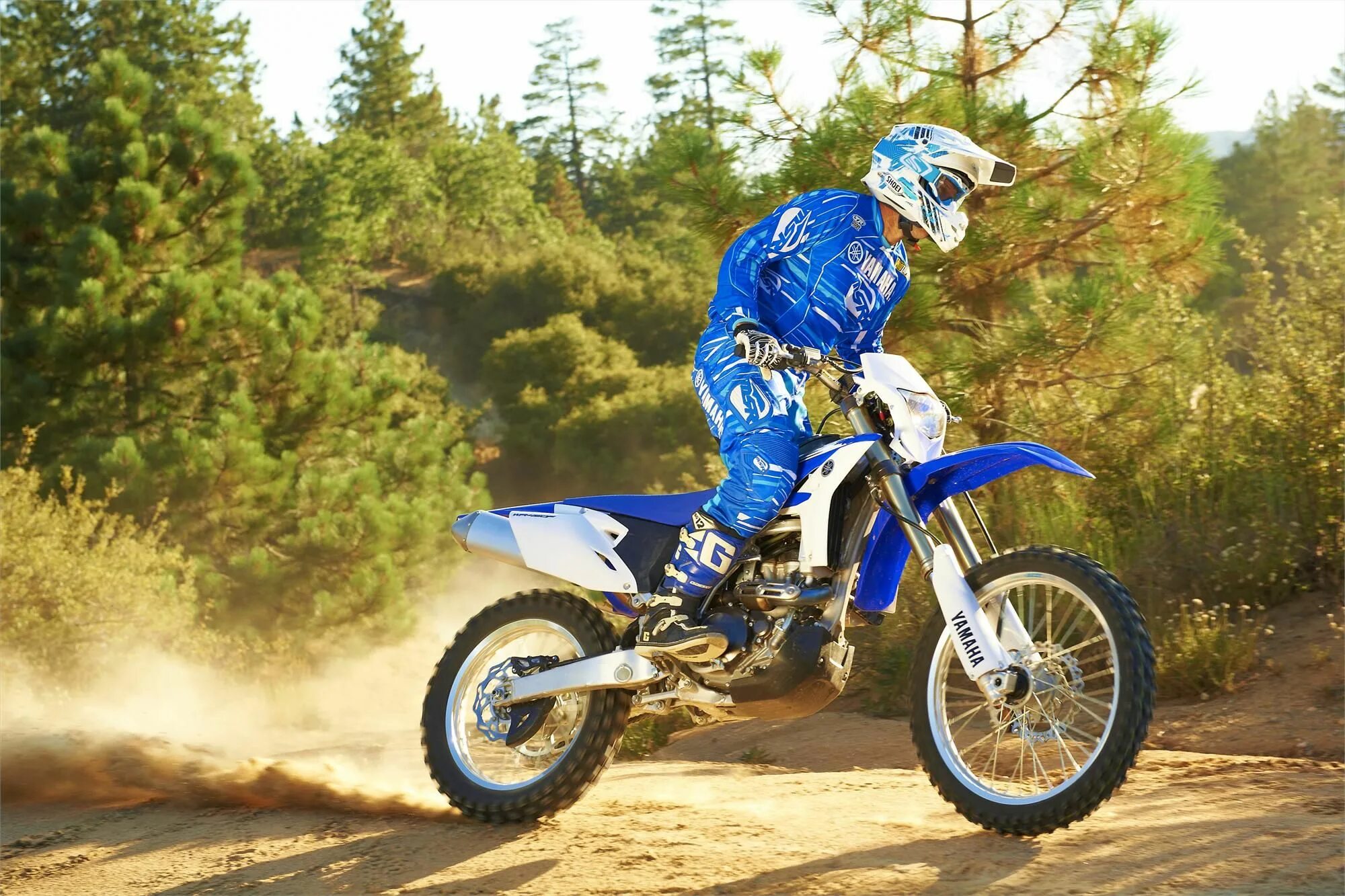 Ручки на эндуро. Yamaha wr450f 2-Trac. Ямаха 450 эндуро. Эндуро 360. Костюм для мотокросса Yamaha.