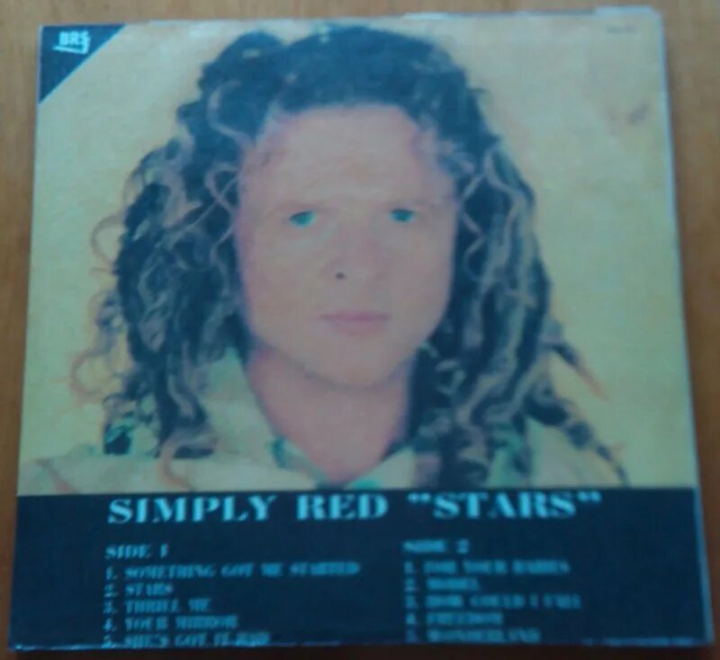 Песня симпли. Simply Red винил. Simply Red - Stars (1991). Simply Red 25 пластинка. Виниловая пластинка simply Red Stars.