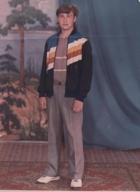 80s Fashion on Instagram: "Ruffles and pleats, ain't that neat! #80skid #80smovi