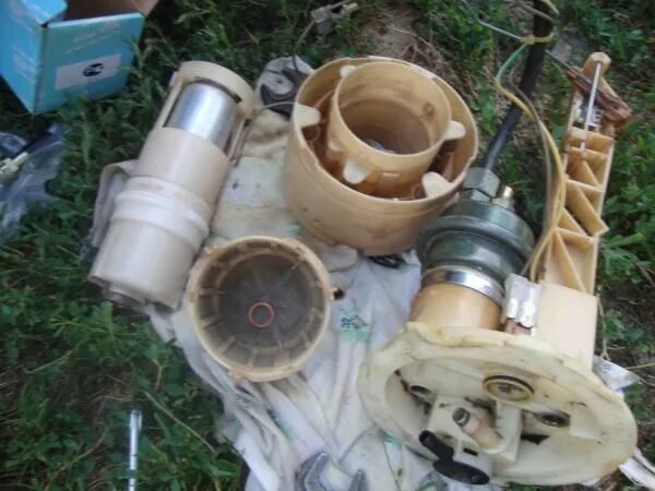 Замена насоса ауди 100. Насос топливный ауди 100 2.3.