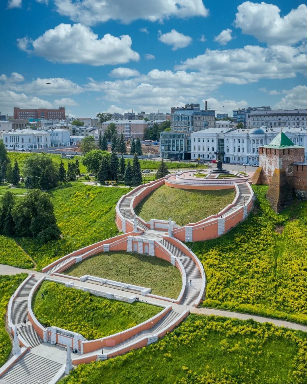 Чкаловская лестница Нижний Новгород. Нижегородский Кремль Чкаловская лестница. Нижний Новгород набережная Чкаловская лестница. Чкаловская лестница Нижний Новгород 2023. Чкаловская места