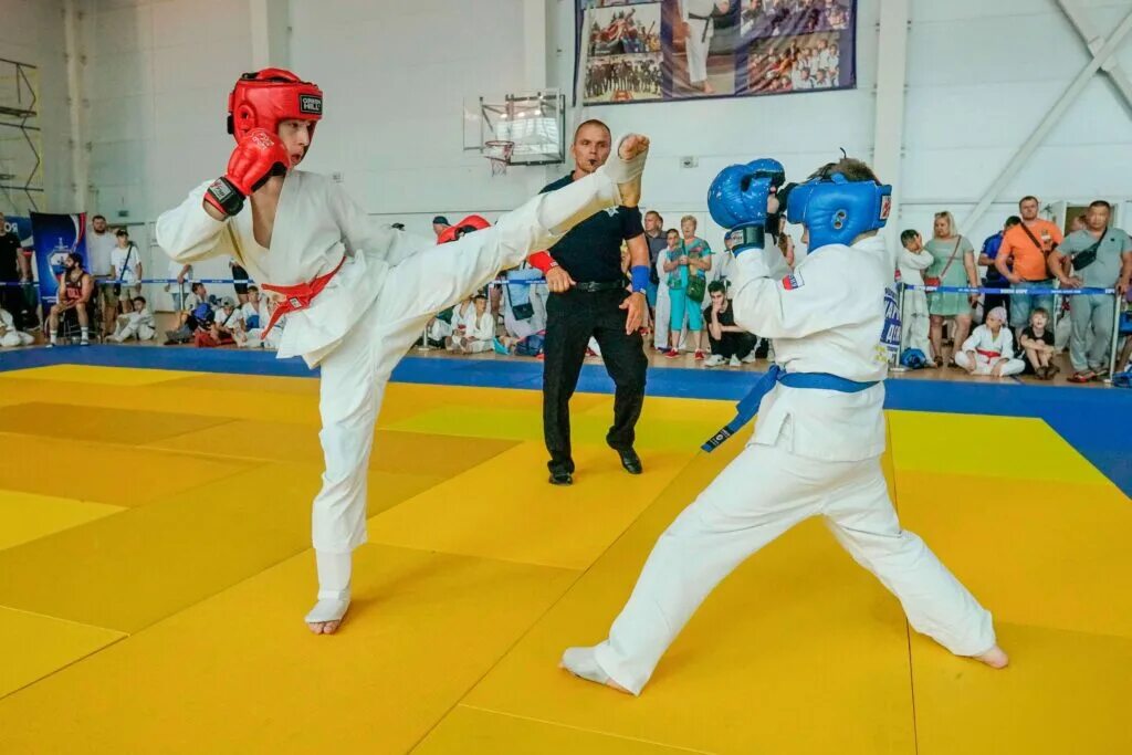 Гренадер сочи рукопашный бой. Соревнования по рукопашному бою лазаревское. Рукопашка соревнования. Соревнования сочи арб. Рукопашный бой сочи.